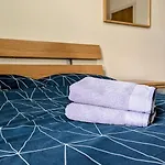 Cozy Bedroom In Birmingham City Centre